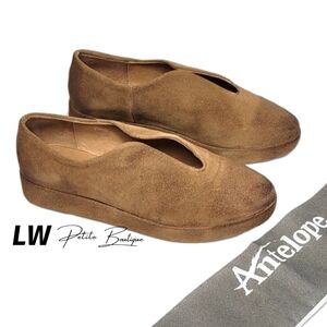 Antelope Suede Flatform Sneakers